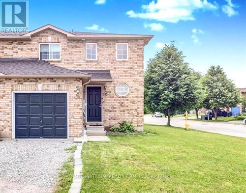 15 HEWITT PLACE  Barrie, ON L4M 7B3