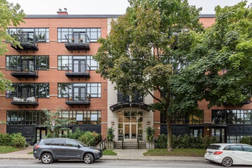 106-970 Av. McEachran  Montréal (Outremont), QC H2V 3E3