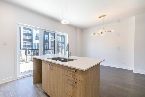 Cuisine - 202 Av. Jenkins, Montréal (Lachine), QC - Indoor Photo Showing Kitchen With Double Sink