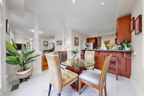 1590 Hallstone Road, Brampton, ON - Indoor Photo Showing Dining Room