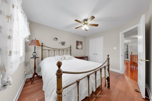 1590 Hallstone Road, Brampton, ON - Indoor Photo Showing Bedroom