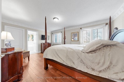 1590 Hallstone Road, Brampton, ON - Indoor Photo Showing Bedroom