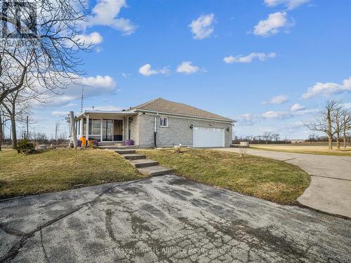 232 Eighth Road E, Hamilton, ON 