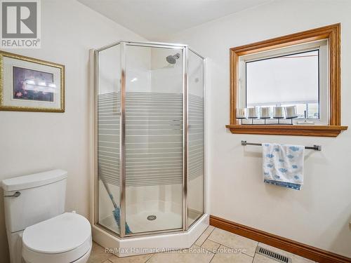 232 Eighth Road E, Hamilton, ON 