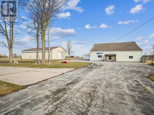 232 Eighth Road E, Hamilton, ON 