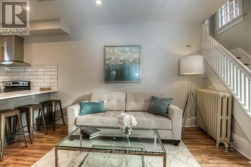 Unit A - 54 Park Street, Kitchener, ON - Indoor Photo Showing Living Room