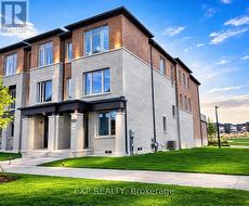 MAIN - 553 VINE CLIFF BOULEVARD Markham, ON L6C 1L2