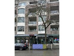 1835 W 1ST AVENUE  Vancouver, BC V6J 5J1