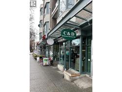 1835 W 1ST AVENUE  Vancouver, BC V6J 5J1