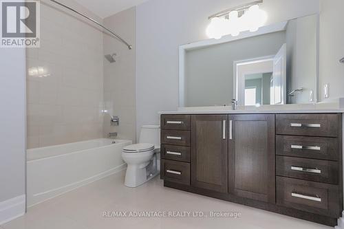 2701 - 505 Talbot Street, London East (East F), ON - Indoor Photo Showing Bathroom