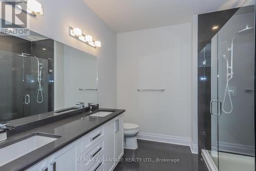 2701 - 505 Talbot Street, London East (East F), ON - Indoor Photo Showing Bathroom