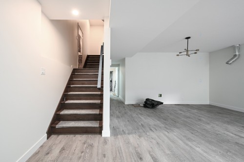 Basement - 3940 Rue Adélaïde, Longueuil (Saint-Hubert), QC - Indoor Photo Showing Other Room