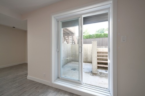 Veranda - 3940 Rue Adélaïde, Longueuil (Saint-Hubert), QC - Indoor Photo Showing Other Room