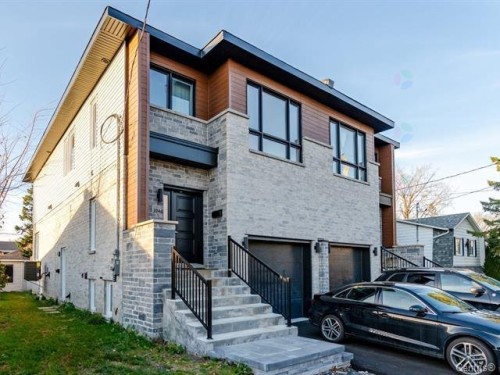 Entry - 3940 Rue Adélaïde, Longueuil (Saint-Hubert), QC - Outdoor