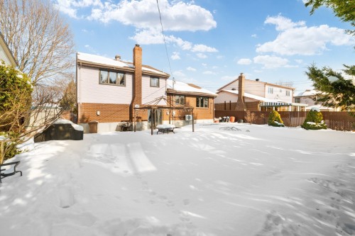 Cour - 37 Place Leclerc, Kirkland, QC - Outdoor