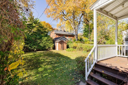 Cour - 149 Av. Cornwall, Mont-Royal, QC - Outdoor