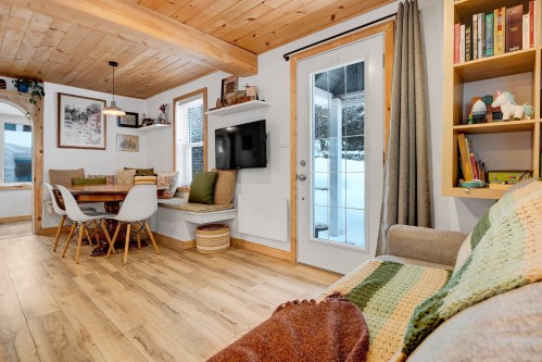 Overall view - 833 Rue Valiquette, Sainte-Adèle, QC - Indoor