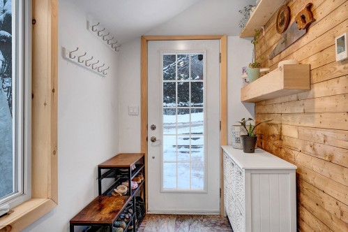 Mud Room - 833 Rue Valiquette, Sainte-Adèle, QC - Indoor Photo Showing Other Room