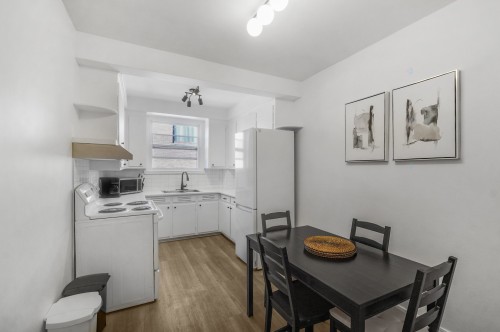 Cuisine - 9-5873 Av. Decelles, Montréal (Côte-Des-Neiges/Notre-Dame-De-Grâce), QC - Indoor