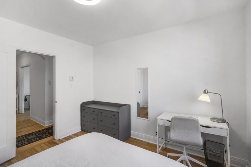 Chambre à coucher - 9-5873 Av. Decelles, Montréal (Côte-Des-Neiges/Notre-Dame-De-Grâce), QC - Indoor Photo Showing Bedroom