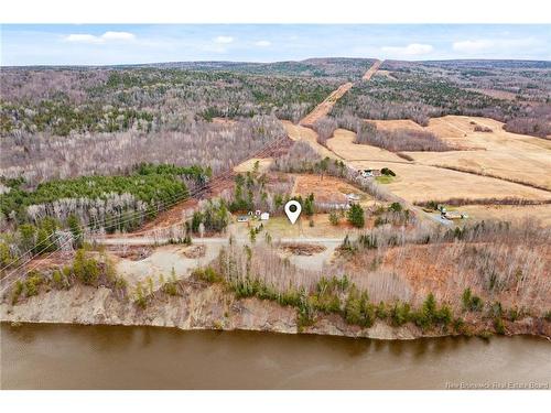 1832 Route 105, Southampton, NB 