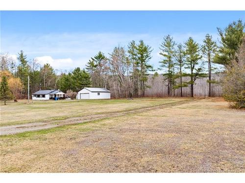 1832 Route 105, Southampton, NB 