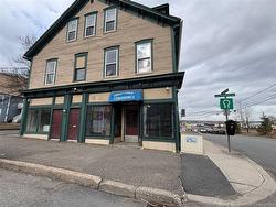 71 Stanley ST  Saint John, NB E2K 3Y5