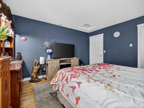 24 Mcclelan Ave, Riverview, NB 