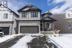 692 HALLOWAY DRIVE  Kingston (Kingston East (Incl Barret Crt)), ON K7K 0H4