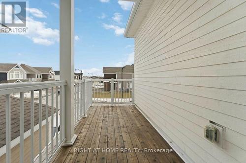 643 Terrier Circle, Ottawa, ON - Outdoor With Deck Patio Veranda With Exterior