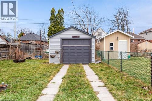 121 Cameron Avenue S, Hamilton, ON - Outdoor