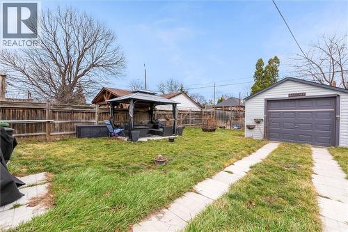 121 Cameron Avenue S, Hamilton, ON - Outdoor With Deck Patio Veranda
