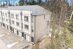 52 - 540 ESSA ROAD  Barrie, ON L4N 9E5