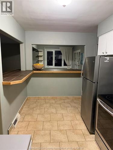 721 Devonshire, Windsor, ON - Indoor