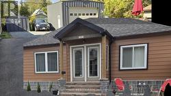 731 KNOX AVENUE  Hamilton, ON L8H 6K7