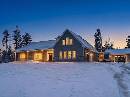 502 High Road, Fall River, NS 