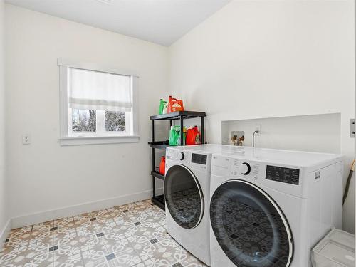 502 High Road, Fall River, NS - Indoor Photo Showing Laundry Room