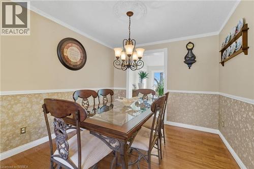 324 Burnett Avenue, Cambridge, ON - Indoor Photo Showing Dining Room