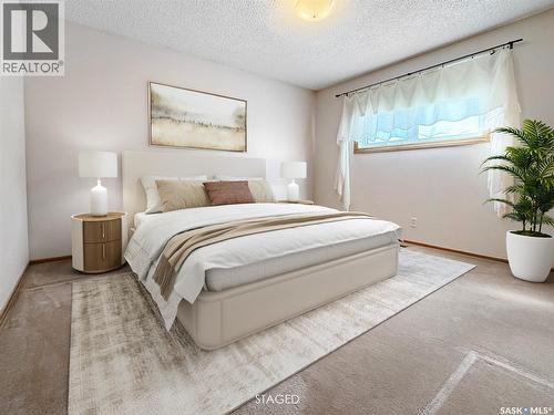 470 Cowan Drive, Swift Current, SK - Indoor Photo Showing Bedroom