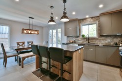 196 Rue Payette  L'Épiphanie, QC J5X 2Z9