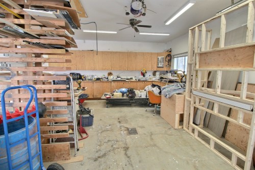 Garage - 3101 Ch. Plourde, Rouyn-Noranda, QC - Indoor Photo Showing Garage