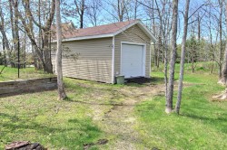 Garage - 