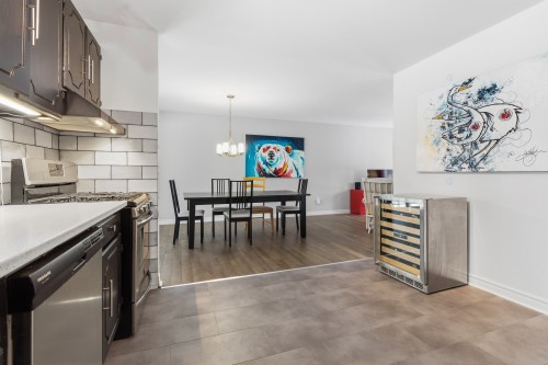 Cuisine - 6 Place D'Autrey, Lorraine, QC - Indoor Photo Showing Kitchen