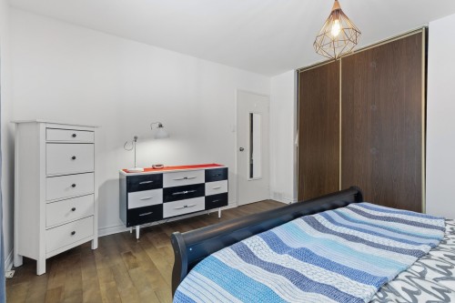 Chambre à coucher principale - 6 Place D'Autrey, Lorraine, QC - Indoor Photo Showing Bedroom