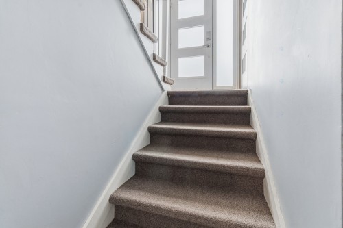 Hall d'entrée/Vestibule - 6 Place D'Autrey, Lorraine, QC - Indoor Photo Showing Other Room