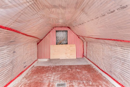 538 Hughson Street N, Hamilton, ON - Indoor Photo Showing Other Room