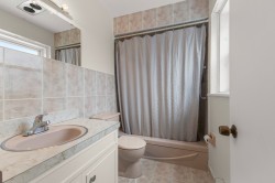 Salle de bains attenante à la CCP - 