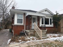 69 Glenmount Avenue  Hamilton, ON L8S 2L3