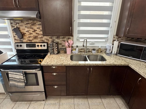 69 Glenmount Avenue, Hamilton, ON - Indoor Photo Showing Kitchen With Double Sink