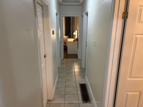 69 Glenmount Avenue, Hamilton, ON - Indoor Photo Showing Other Room